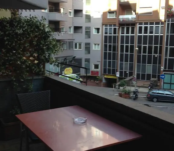 Couette-café Caligola Rome